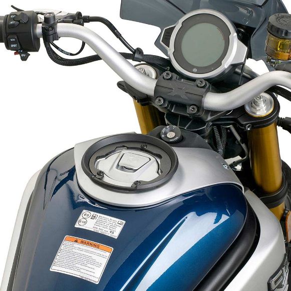 GIVI BF72 ΒΑΣΗ ΣΑΚΙΔΙΟΥ ΡΕΖΕΡΒΟΥΑΡ CFMOTO 800 MT 2022-