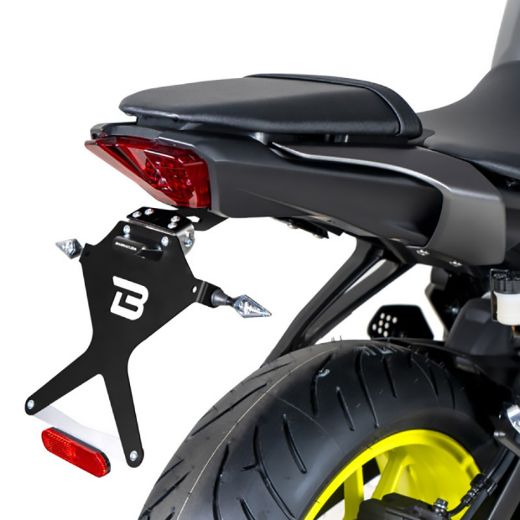 BARRACUDA YMT7104 BLACK LICENCE PLATE BASE FOR YAMAHA MT-07 2013-2020