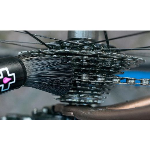 Βούρτσα MUC-OFF DRIVETRAIN BRUSH καθαρισμού γραναζιών