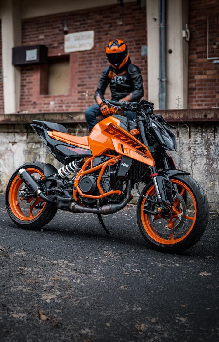 Pre-Order KTM Duke 390 at GAS and gasmoto.gr